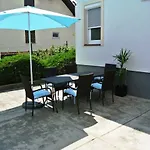 Appartement B12 Boedapest