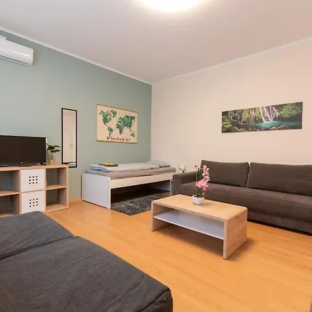Apartment B12